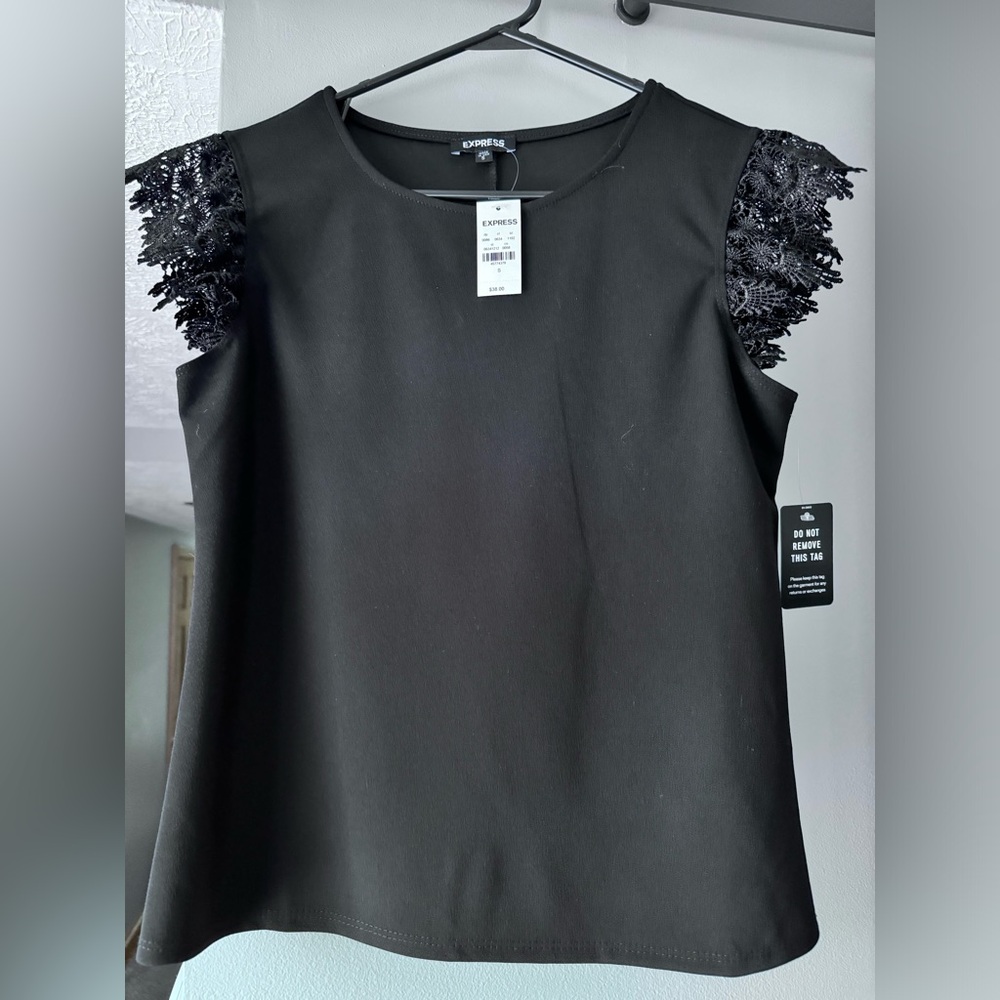 New Never Worn- Express black top.